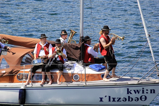 拉塞爾與尼 拉塞爾與尼